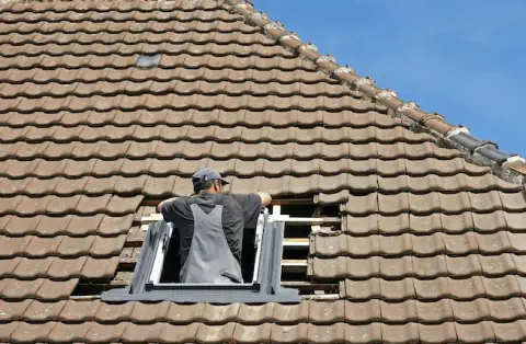 Pose de velux - Marcilly-d'Azergues